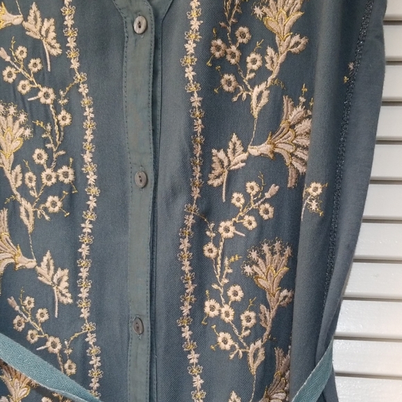 Anthropologie Tiny Embroidered Syden Dress - Picture 8 of 8